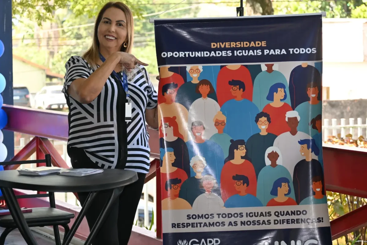 Professora da Universidade Iguaçu